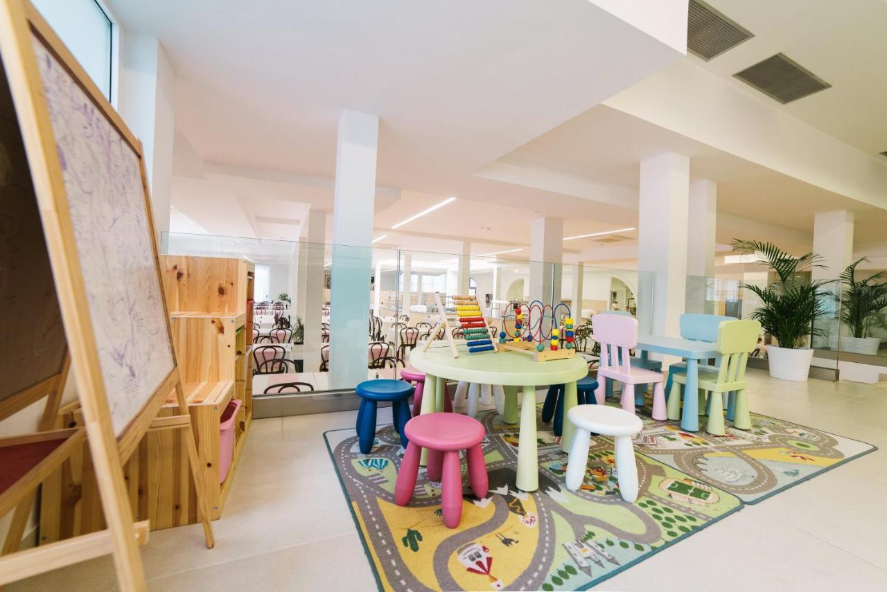 Paviljoni Slaven Hotel Selce Eksteriør billede