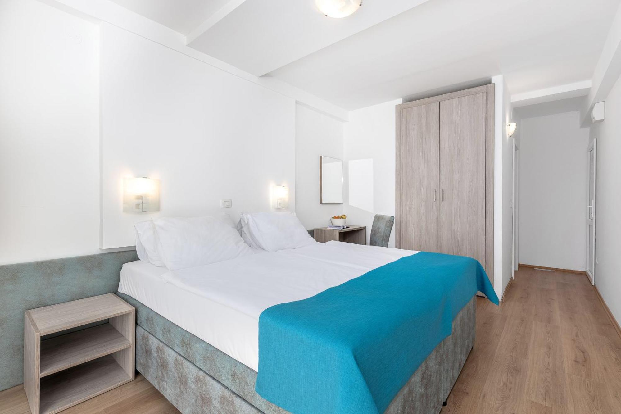 Paviljoni Slaven Hotel Selce Eksteriør billede