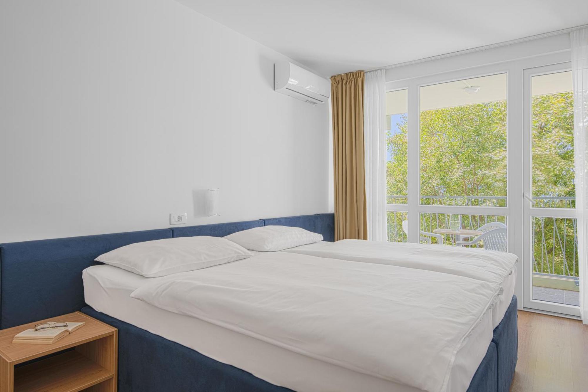 Paviljoni Slaven Hotel Selce Eksteriør billede